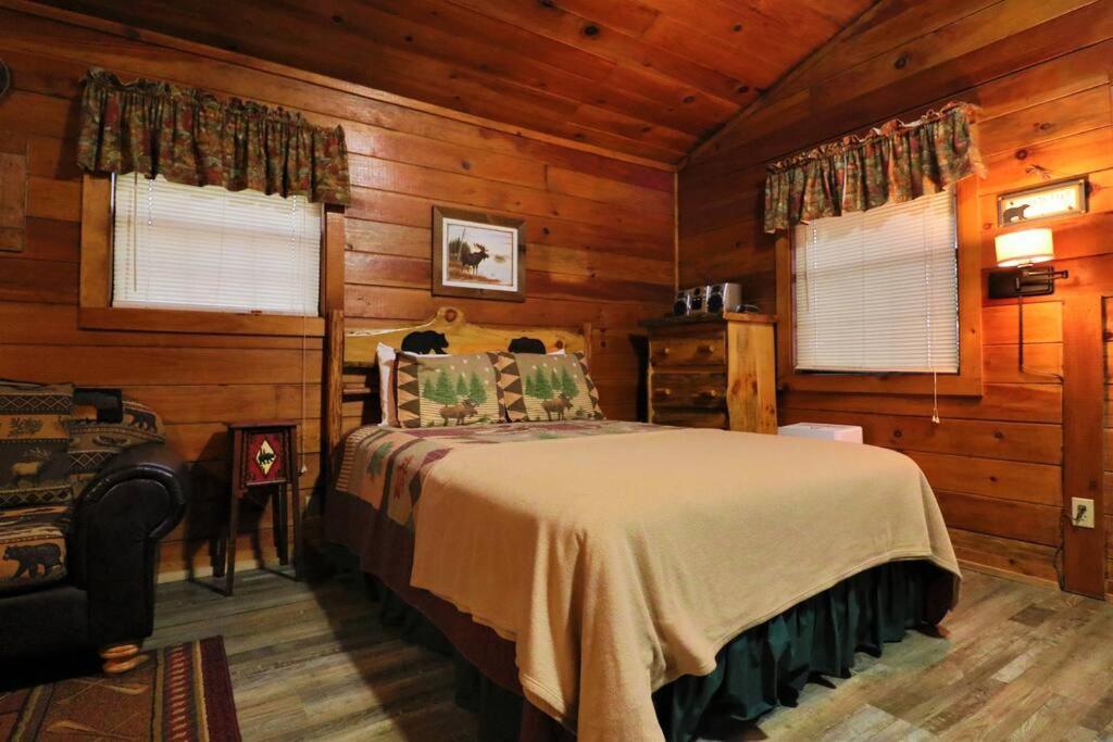 Alpine Mountain Sweetheart Cabin Jacuzzi #6 Helen Exterior photo