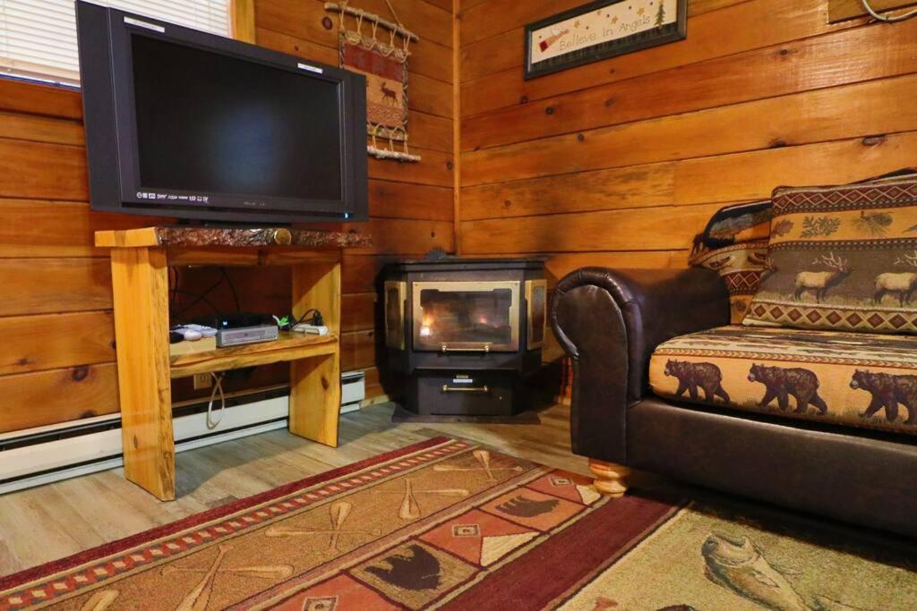 Alpine Mountain Sweetheart Cabin Jacuzzi #6 Helen Exterior photo
