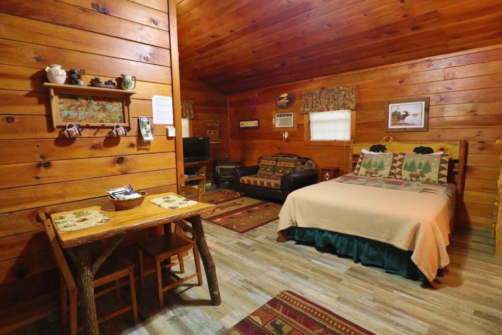 Alpine Mountain Sweetheart Cabin Jacuzzi #6 Helen Exterior photo