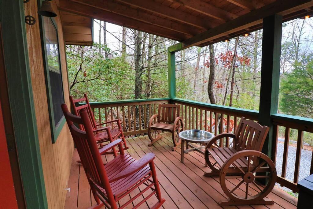 Alpine Mountain Sweetheart Cabin Jacuzzi #6 Helen Exterior photo